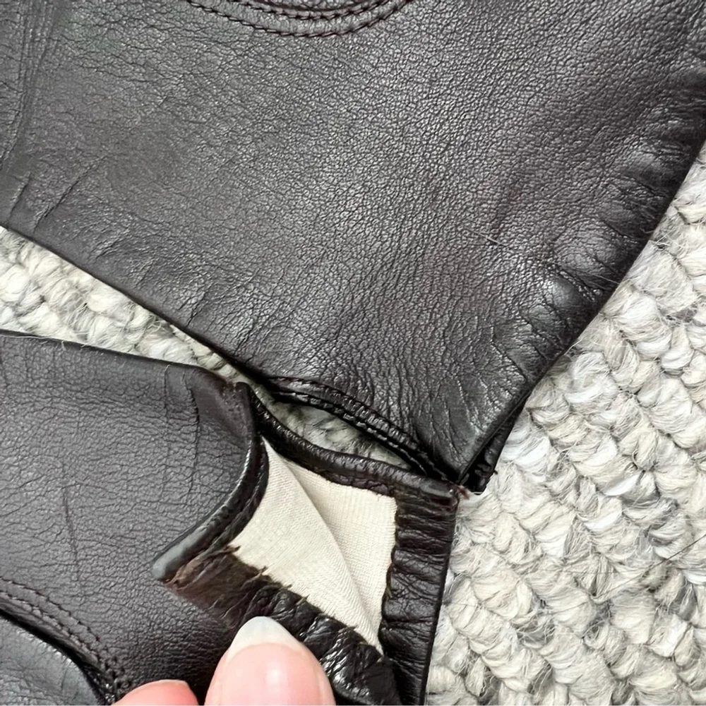 Vintage leather gloves